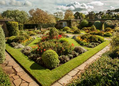 Greywalls Gardens