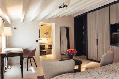 Privilege Room