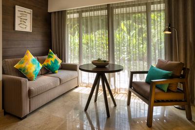 Orchid King Room