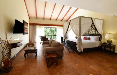 Honeymoon Suite