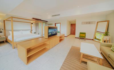 Tabacon King Suite