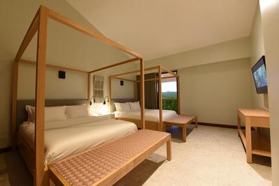 Tabacon King Suite
