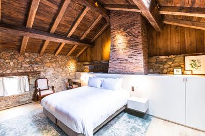 Longere Spring - Bedroom