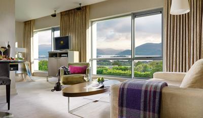 Lake Side Studio Suite and Deluxe Lake Side