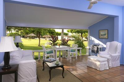 Deluxe Verandah Suite