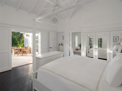 Superior Luxury Cottage