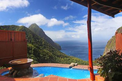 Rainbow Suite Pool and View