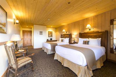 Costilla Lodge Queens Room