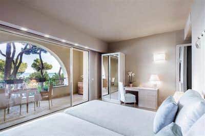 Castello Executive Mare Plus