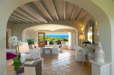 Hotel Castello Suite Bithia