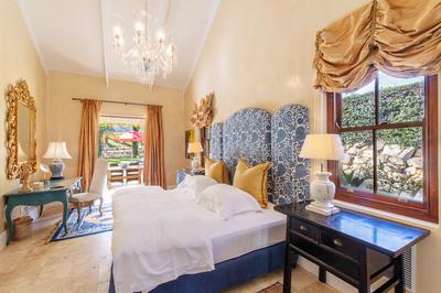 Two Bedroom Vineyard Suite