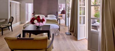Guest room