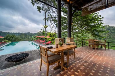 The Open Kitchen