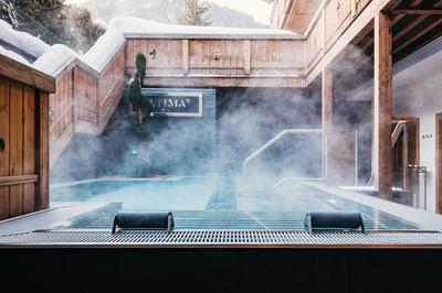 Ultima Spa & Clinic