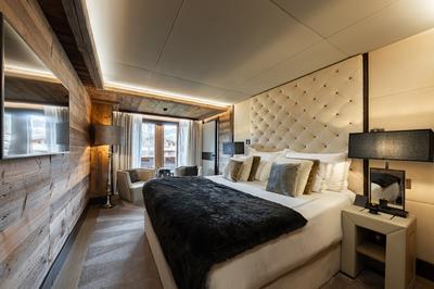 Pearl Suite