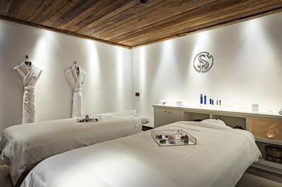 Ultima Spa & Clinic