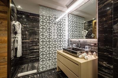 Signature Residence