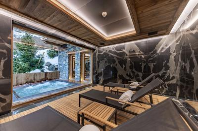 Jacuzzi