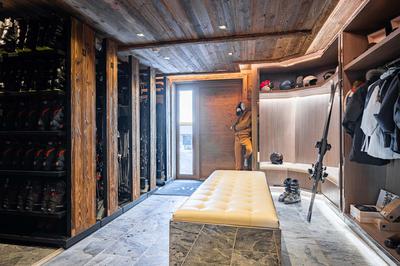 Ski Room with Ski Butlers