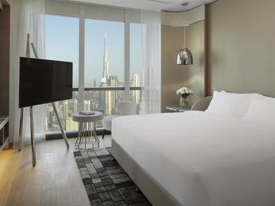 Paramount Hotel Dubai image