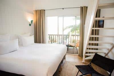Deluxe Room Lake View