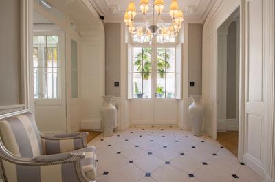 Lobby view