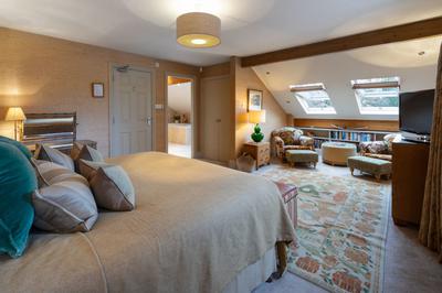 Gilpin Lake House - Beatrice