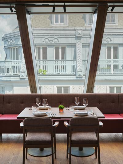 Neue Hoheit Brasserie