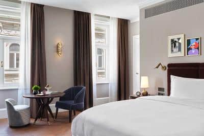 Premier Room