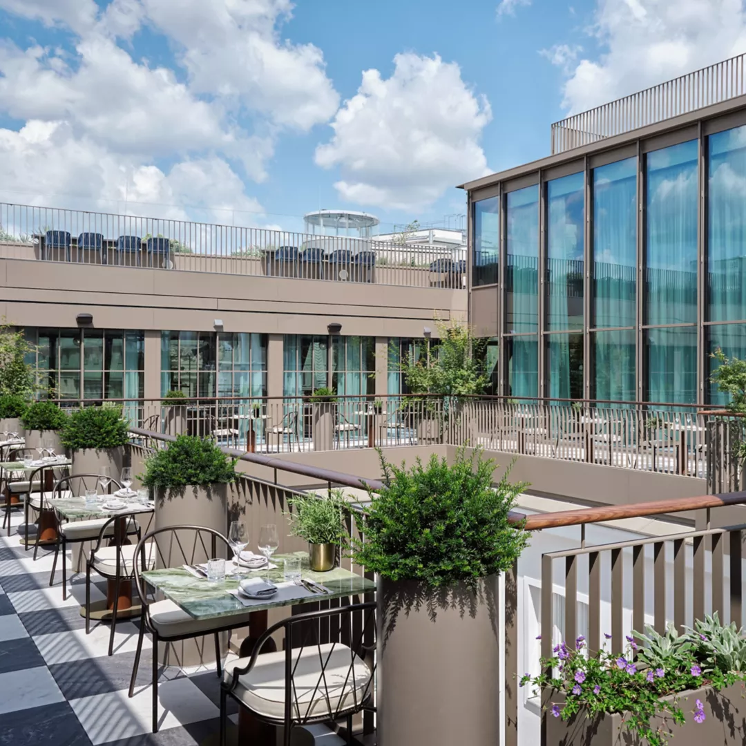 Neue Hoheit Brasserie Terrace