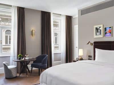 Premier Room
