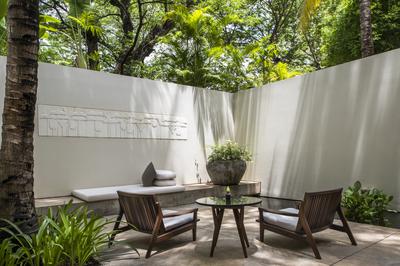 Courtyard Suite