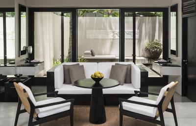Courtyard Suite