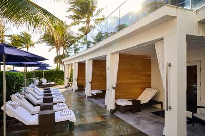 Swimming Pool Cabanas