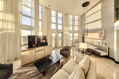 Suite Presidential City Skyline View Living Room 2