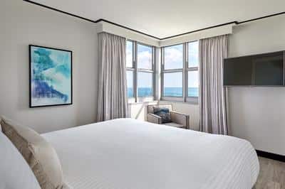 Ocean Front King Junior Suite with Balcony