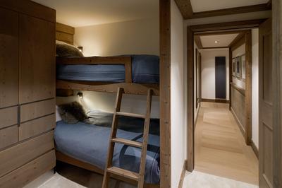 Three-Bedroom Prestige Family Apartment