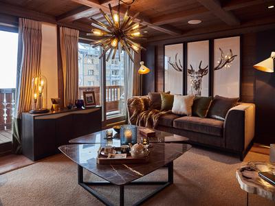 Four-Bedroom Deluxe Residence