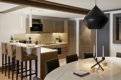 Five-Bedroom Prestige Residence