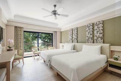 Superior Hill View Room