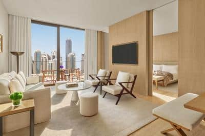 Deluxe 1-Bedroom Suite