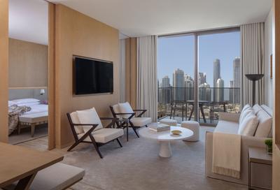Deluxe 1-Bedroom Suite