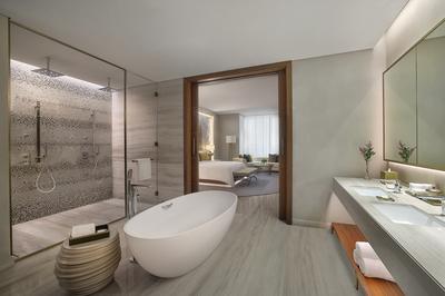 Signature Suite