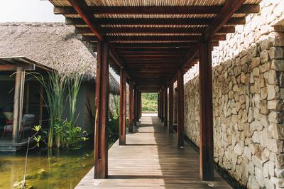Exterior Walkway