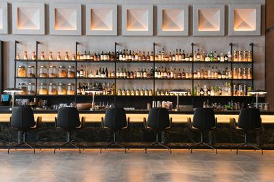 Lobby Bar