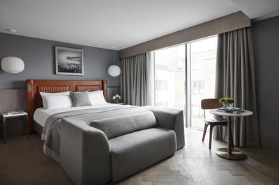 Guest room