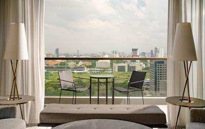 1 King Junior Suite With Balcony