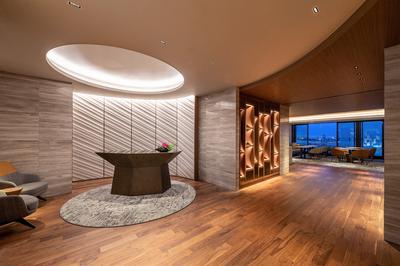 Club Lounge