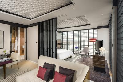 1 King Club Regent Suite City View