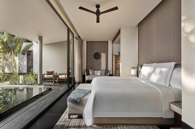 Four Bedroom Club Lagoon Pool Villa